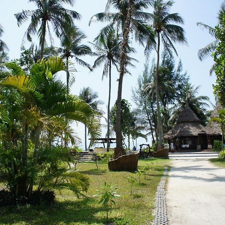 B52 Beach Resort Ko Pha Ngan Exterior photo