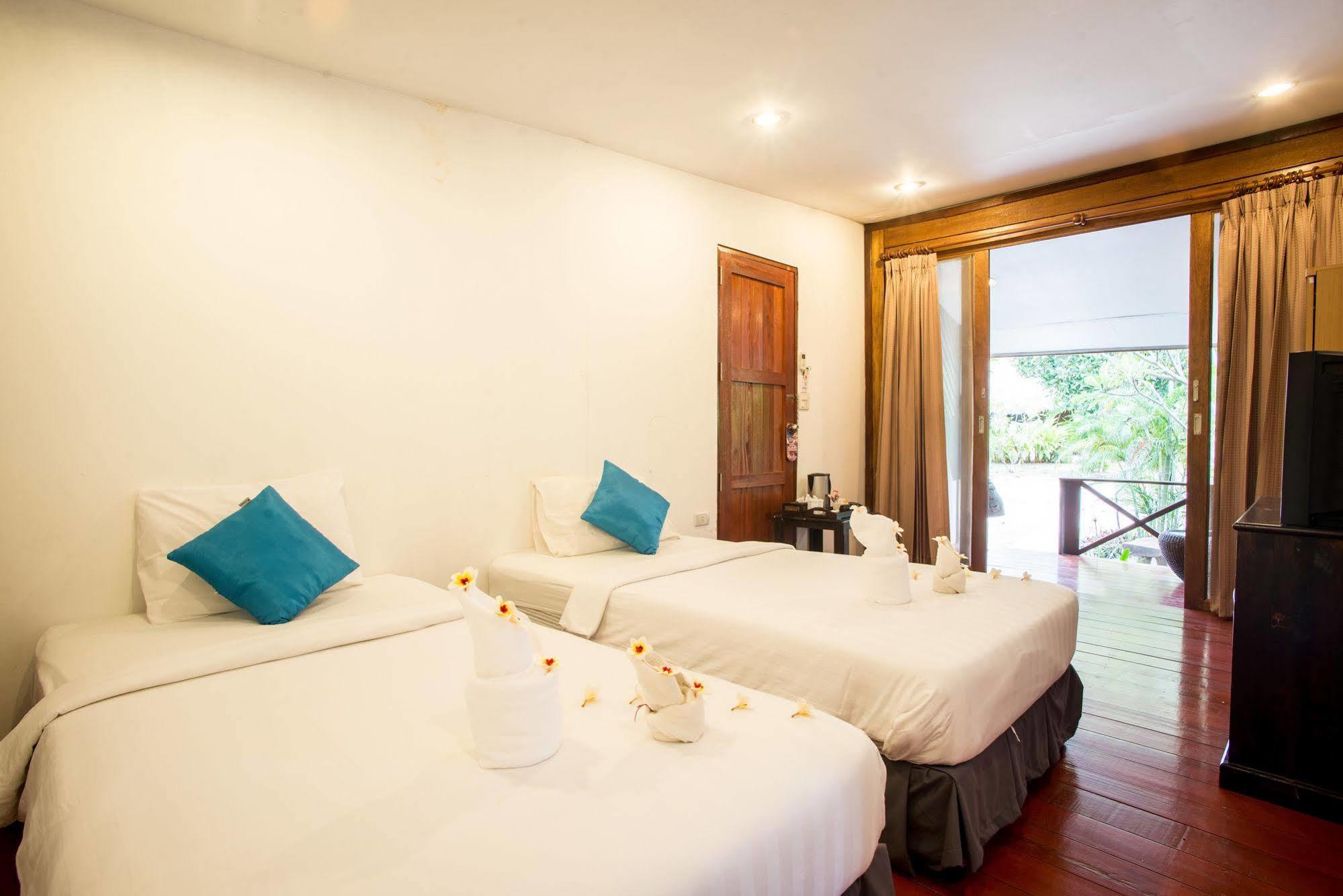 B52 Beach Resort Ko Pha Ngan Exterior photo